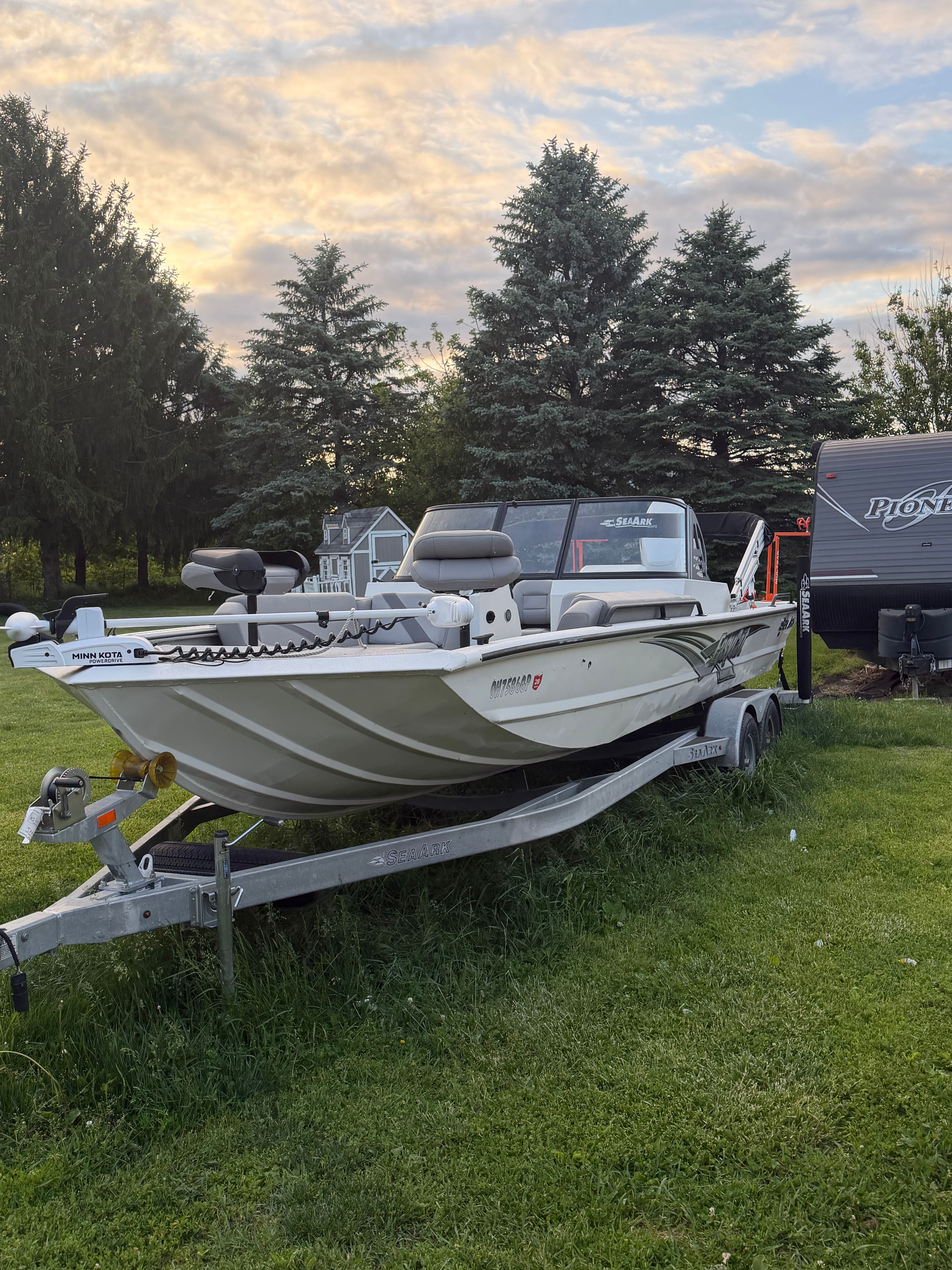 2023 SeaArk EasyCat - 2