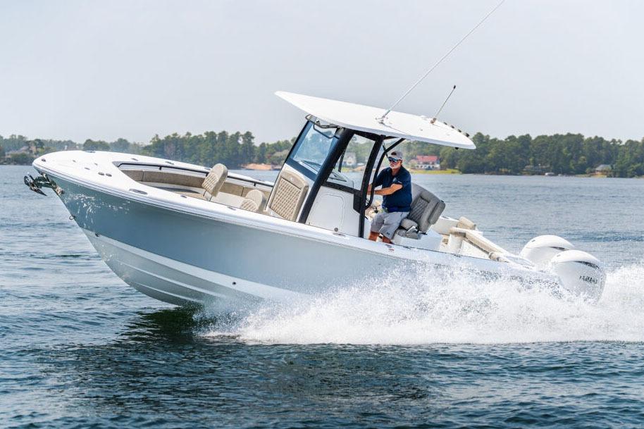 Manufacturer Provided Image: 2026 Sea Hunt Gamefish 25 cruising on water, showcasing sleek design and powerful performance.