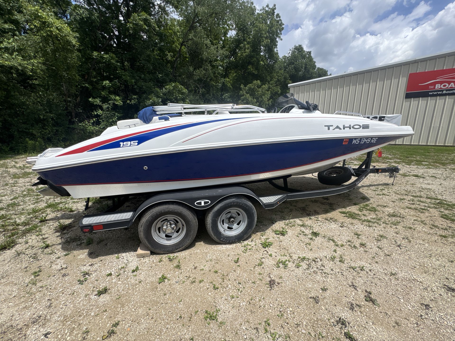 2017 Tahoe 195 - 4
