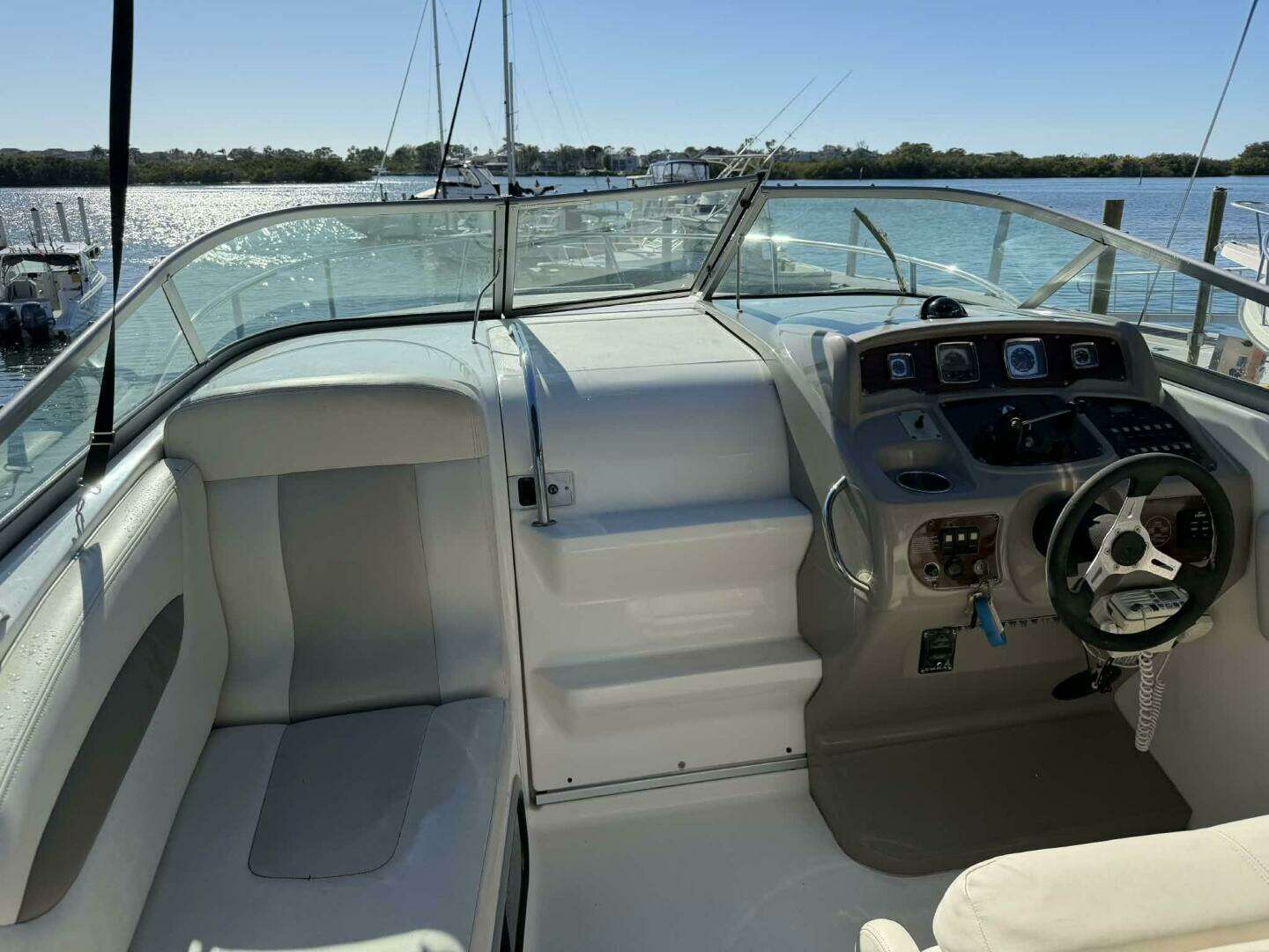 2008 Chaparral 250 Signature - Image 19