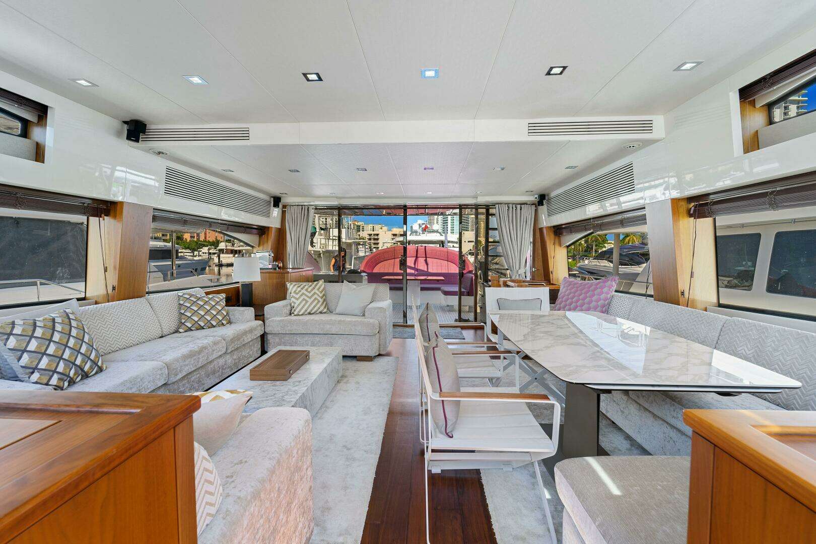 2013 Sunseeker Predator 84 - Image 17