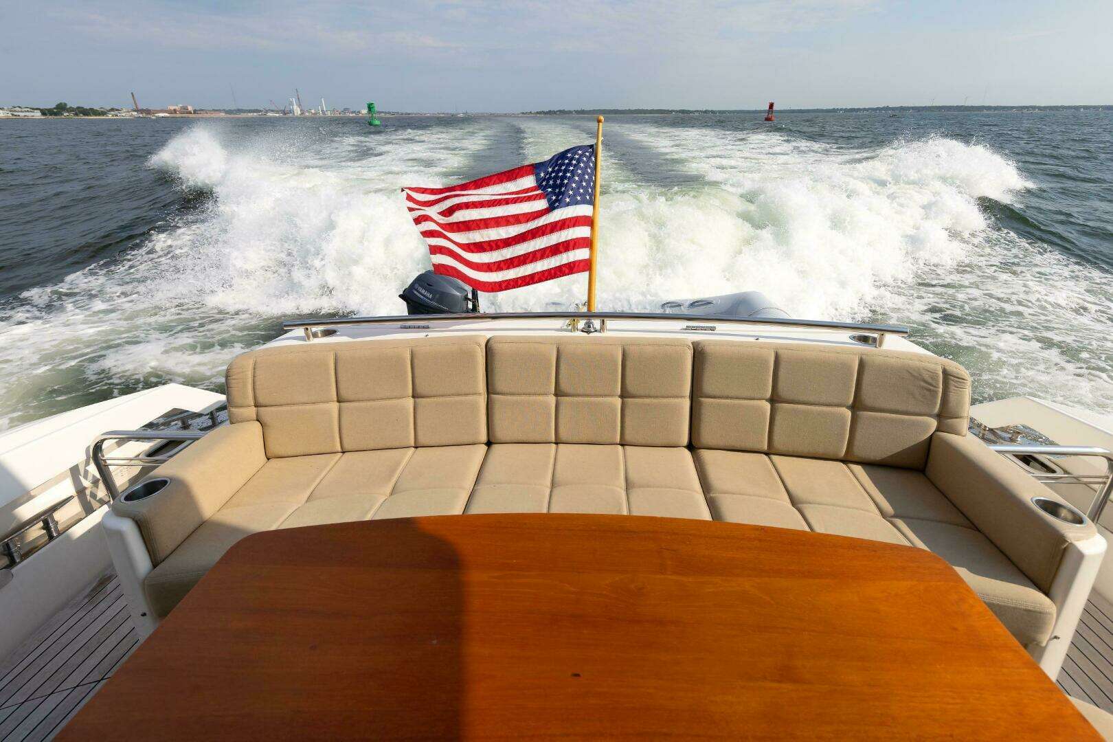 2014 Tiara Yachts 5000 Express - Image 5