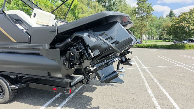 2025 Manitou 26' Explore 6' Max Deck With Dual 150hp Motors - 20
