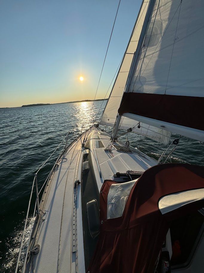 1987 Hunter Legend 35 - 2