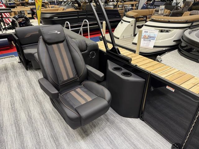 2026 Bennington S Quad Bench 22 SSR Tritoon - 20