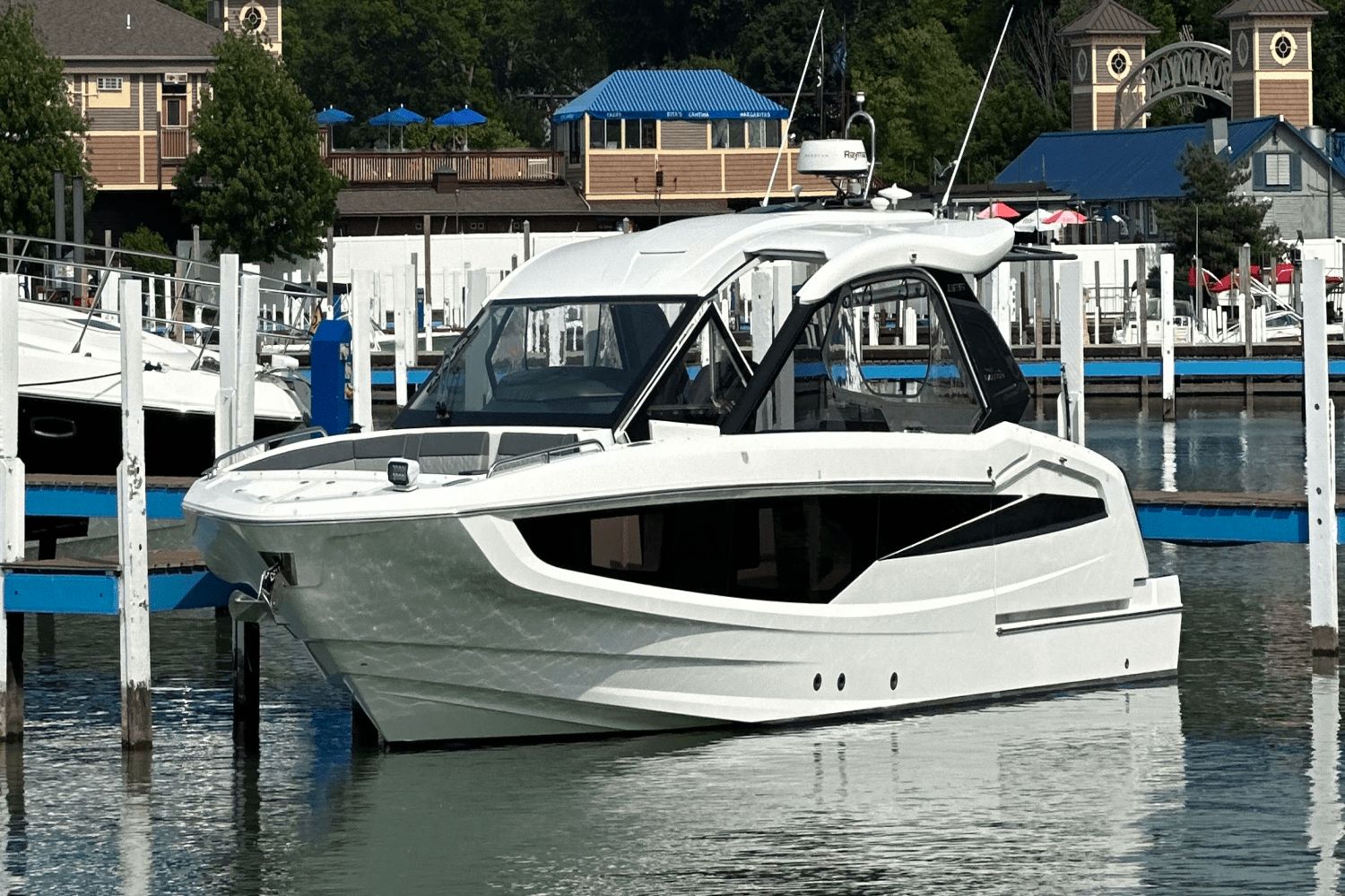 2024 Galeon 325 GTO
