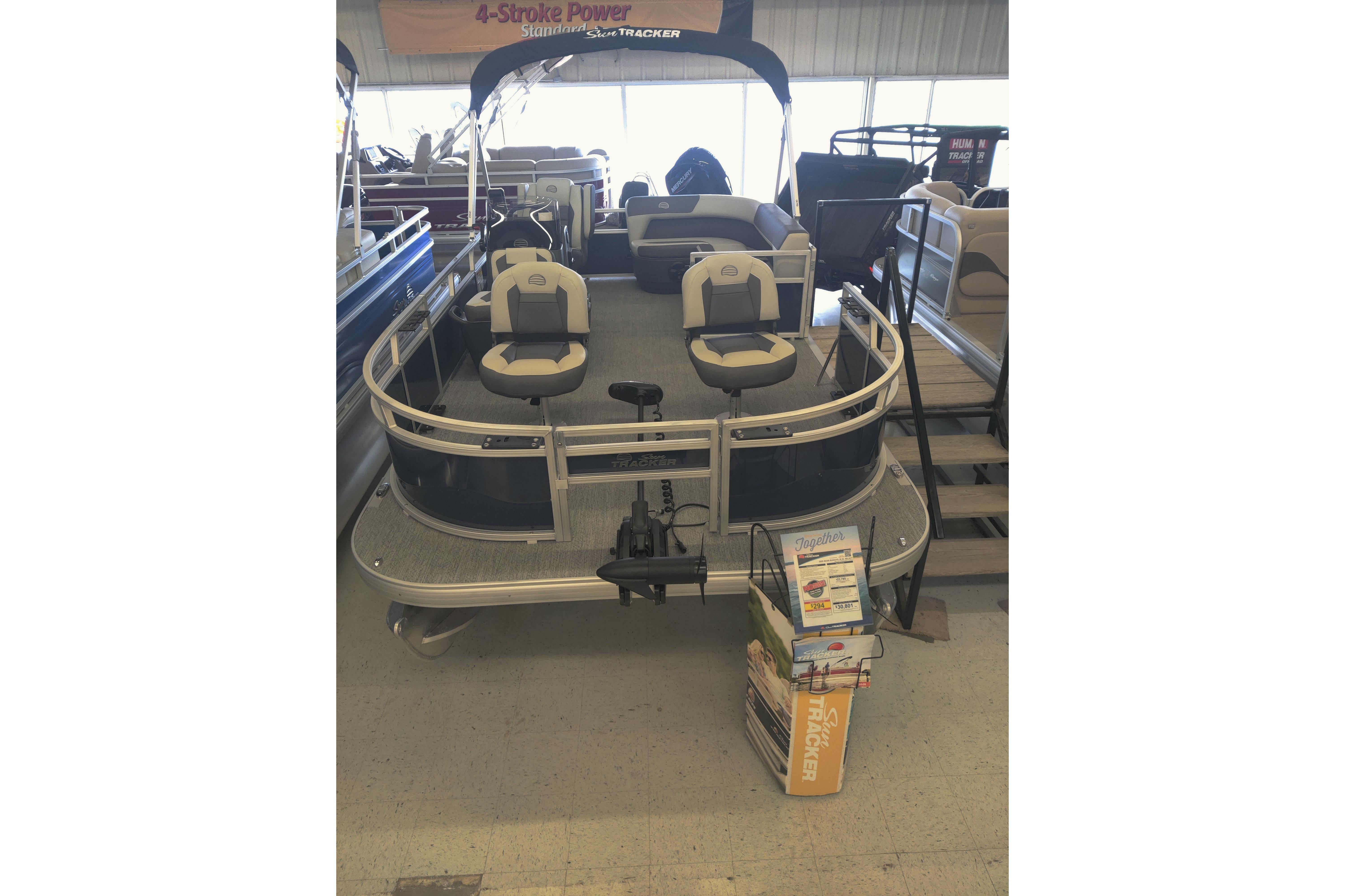 2026 Sun Tracker Bass Buggy 16 XL Select