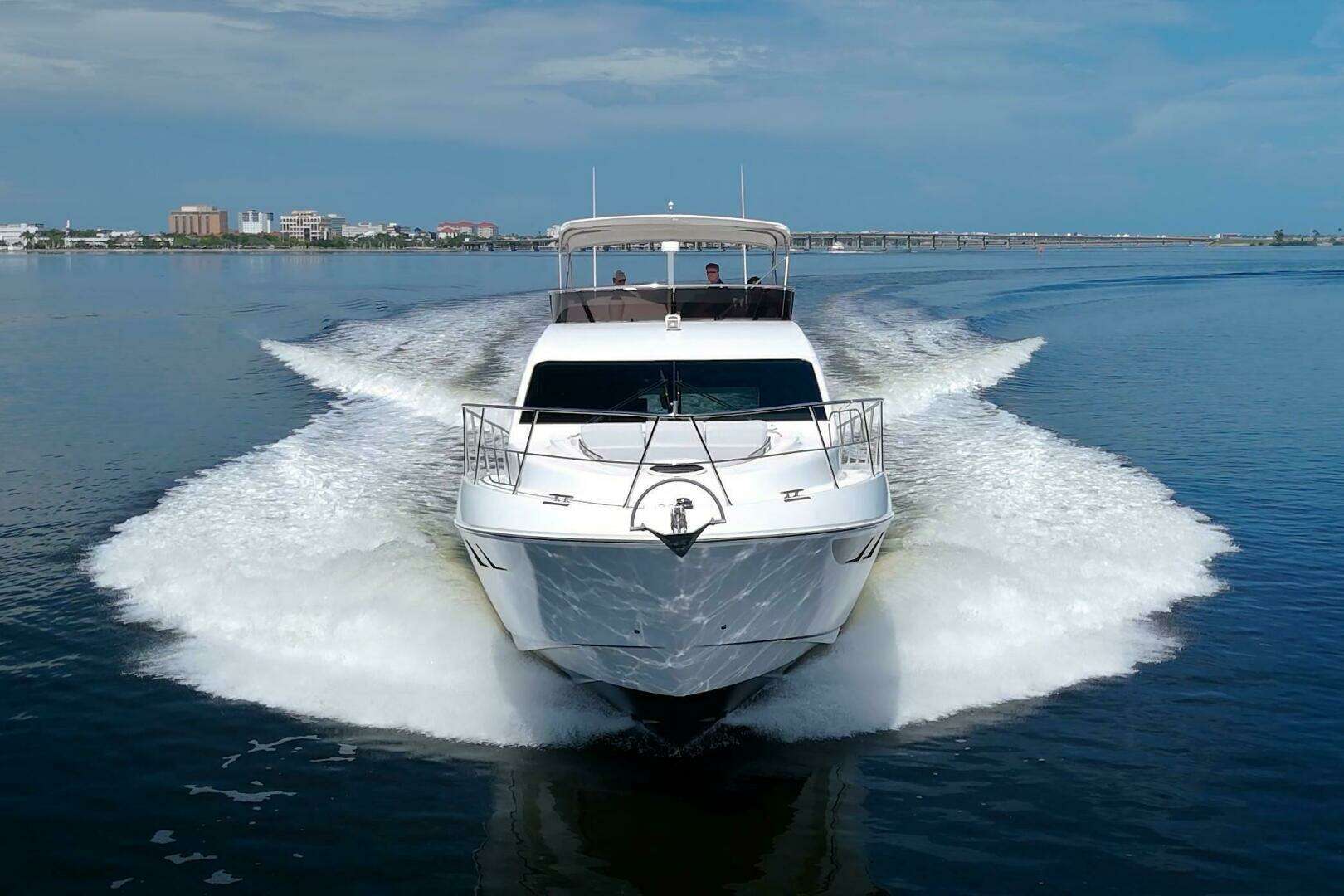 2015 Dyna Yachts 60 Pilothouse Motoryacht - Image 5
