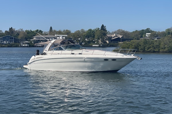 2001 Sea Ray 380 Sundancer