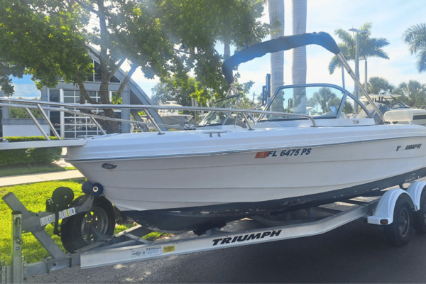 2009 Triumph 195DC