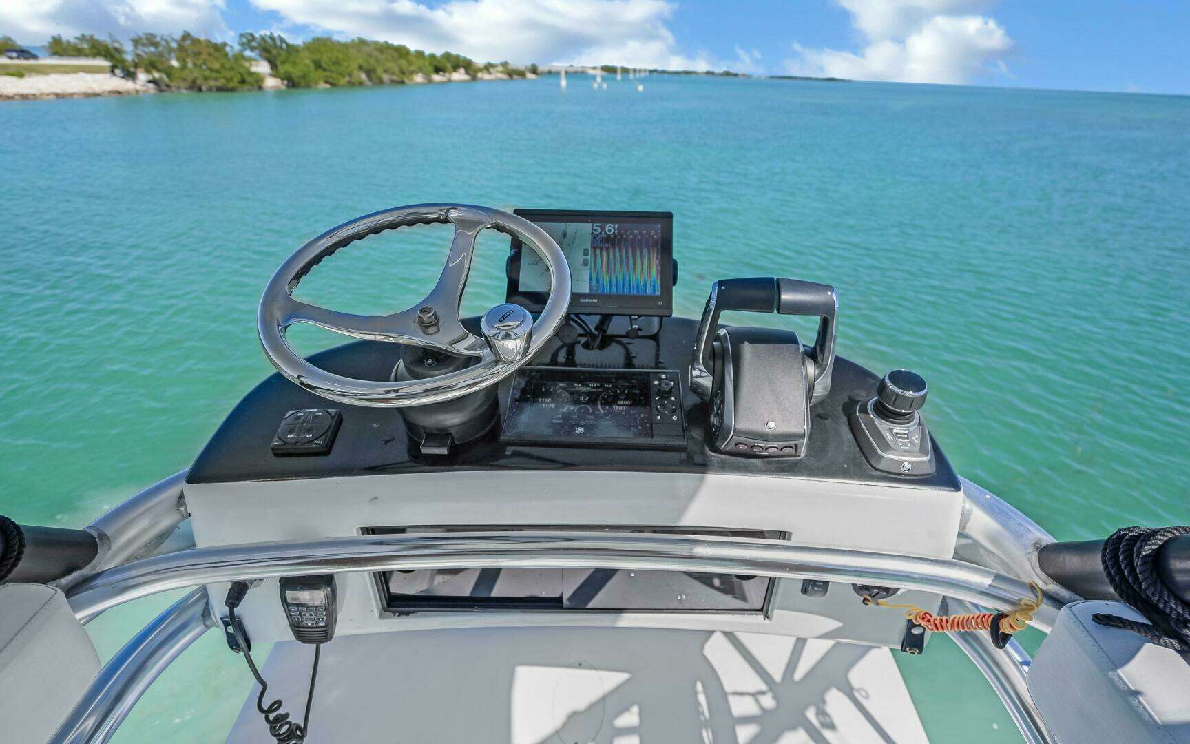 2018 Regulator 41 Center Console - Image 66
