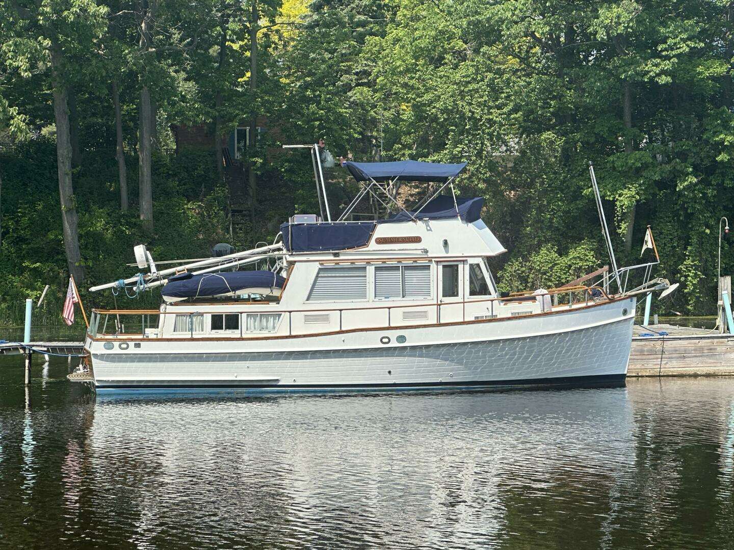 1978 Grand Banks 36  Classic - Image 3