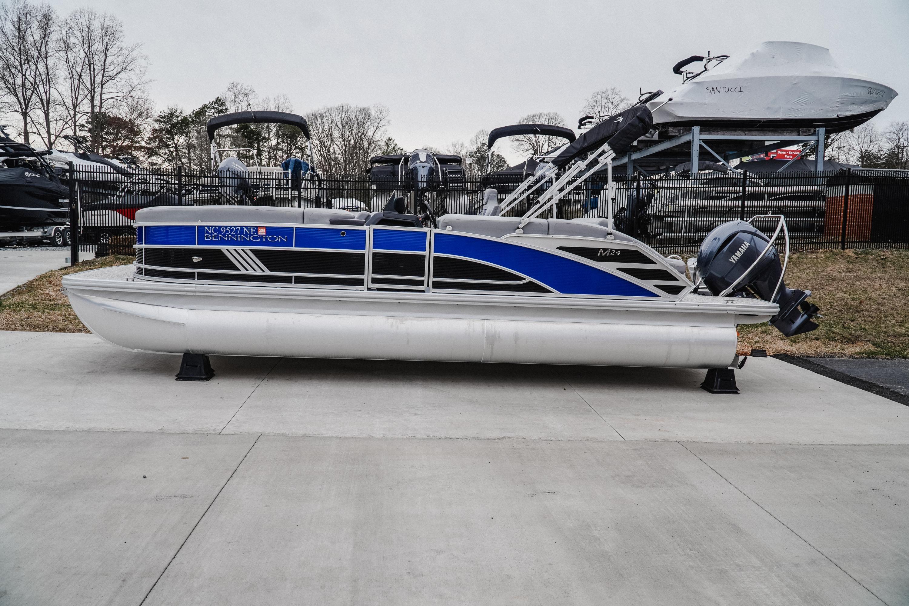 2025 Bennington 24MSB