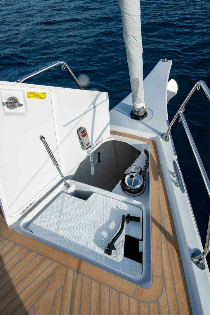 2026 Grand Soleil 42 Long Cruise - Image 8