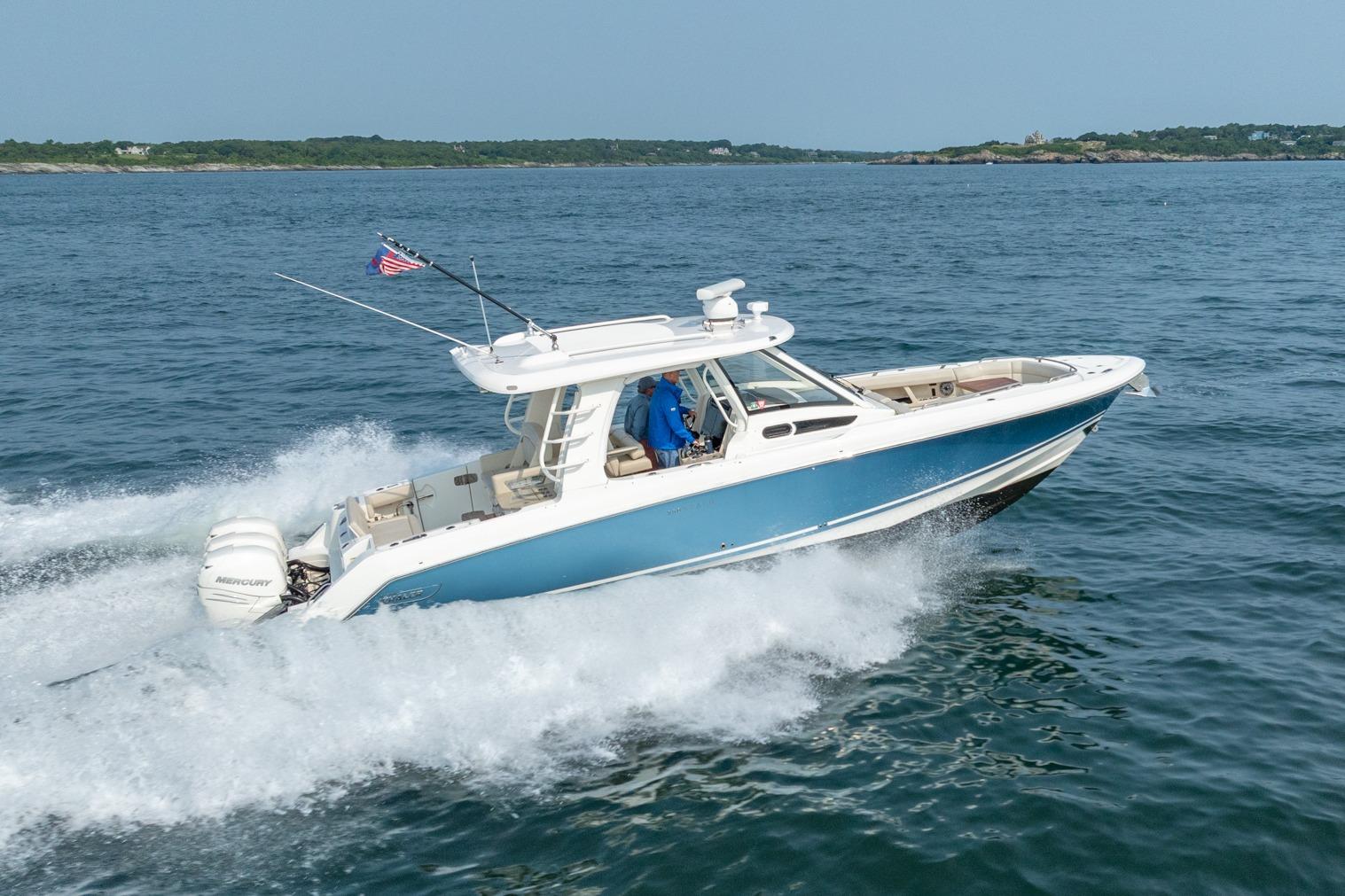 2019 Boston Whaler 350 EX REALM