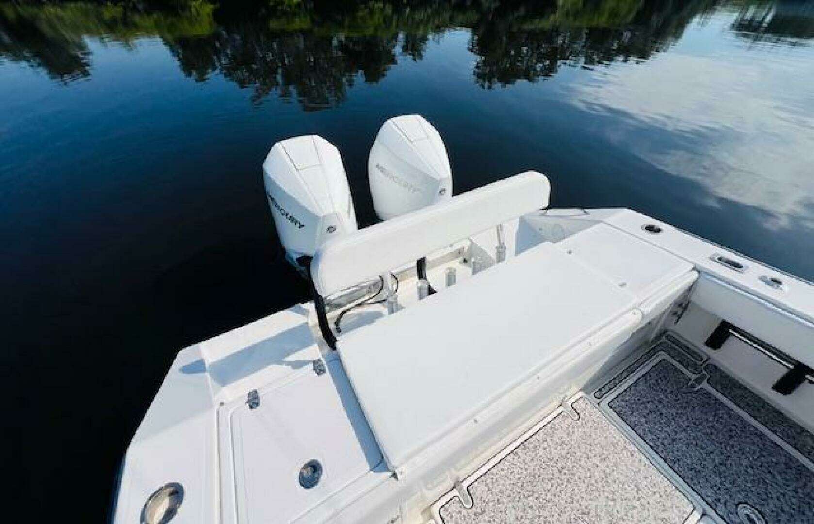 1999 Venture 34 Walkaround with Tower - Image 45