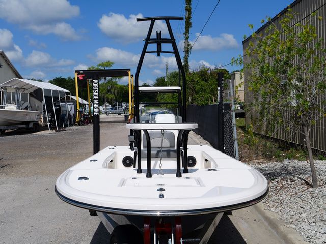 2027 Spyder FX17 Flicker - 19