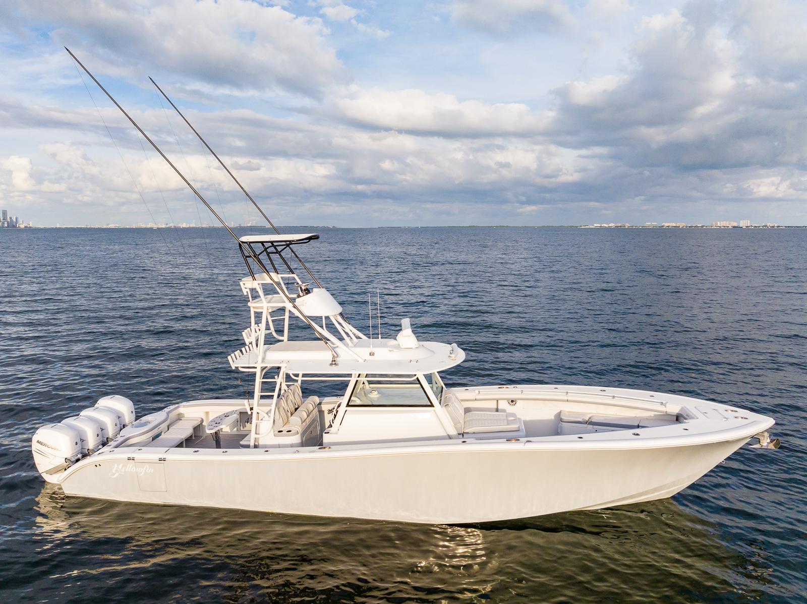 2022 Yellowfin 42 Offshore