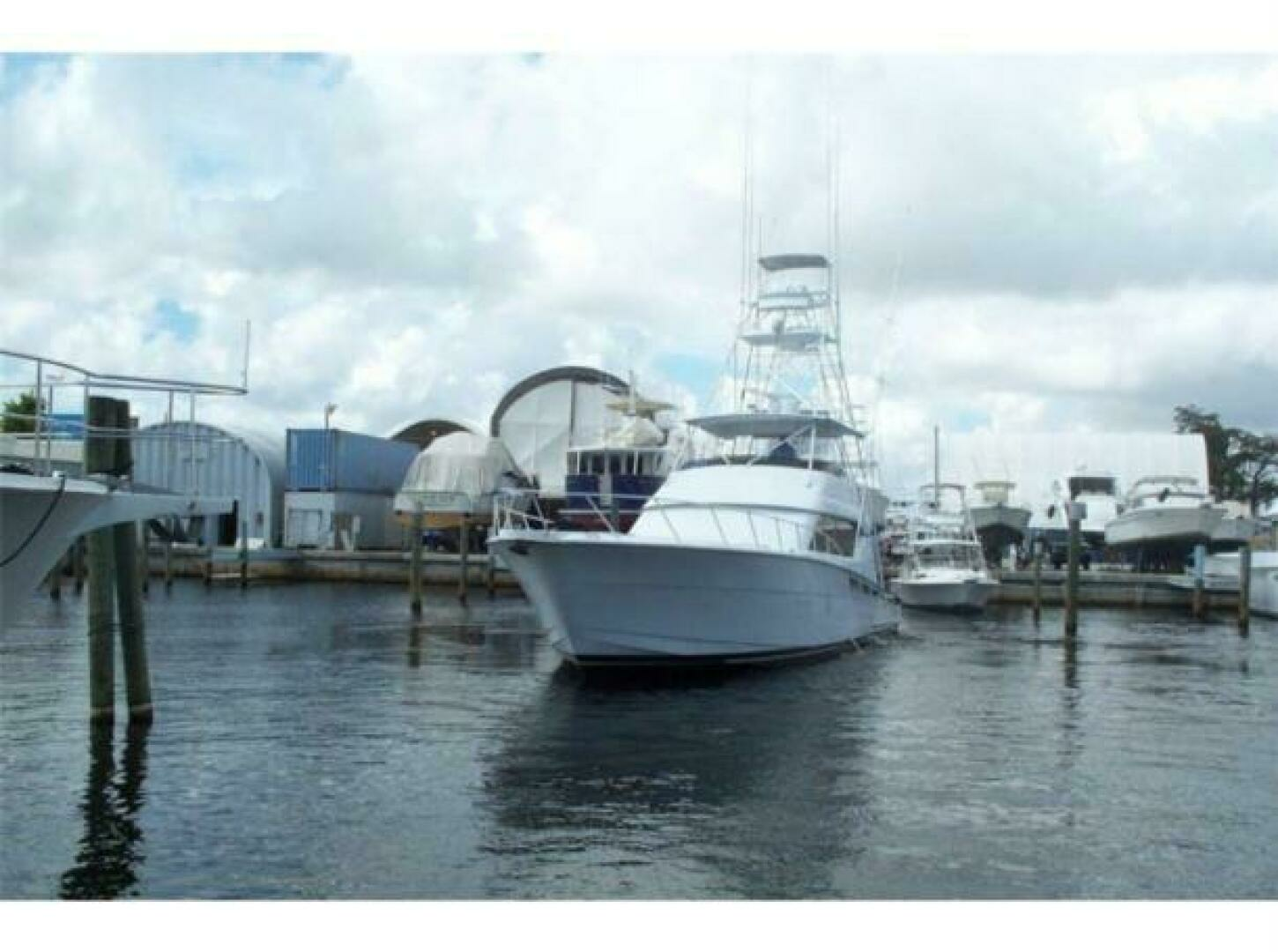 1998 Caterpillar Sportfish - Image 4
