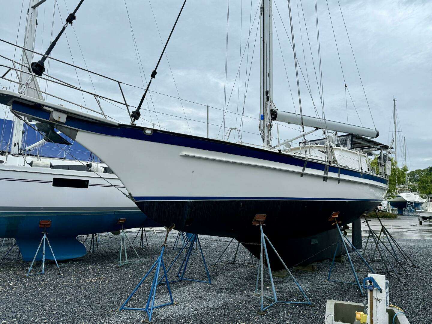 2005 Cabo Rico 42 Pilothouse - Image 32