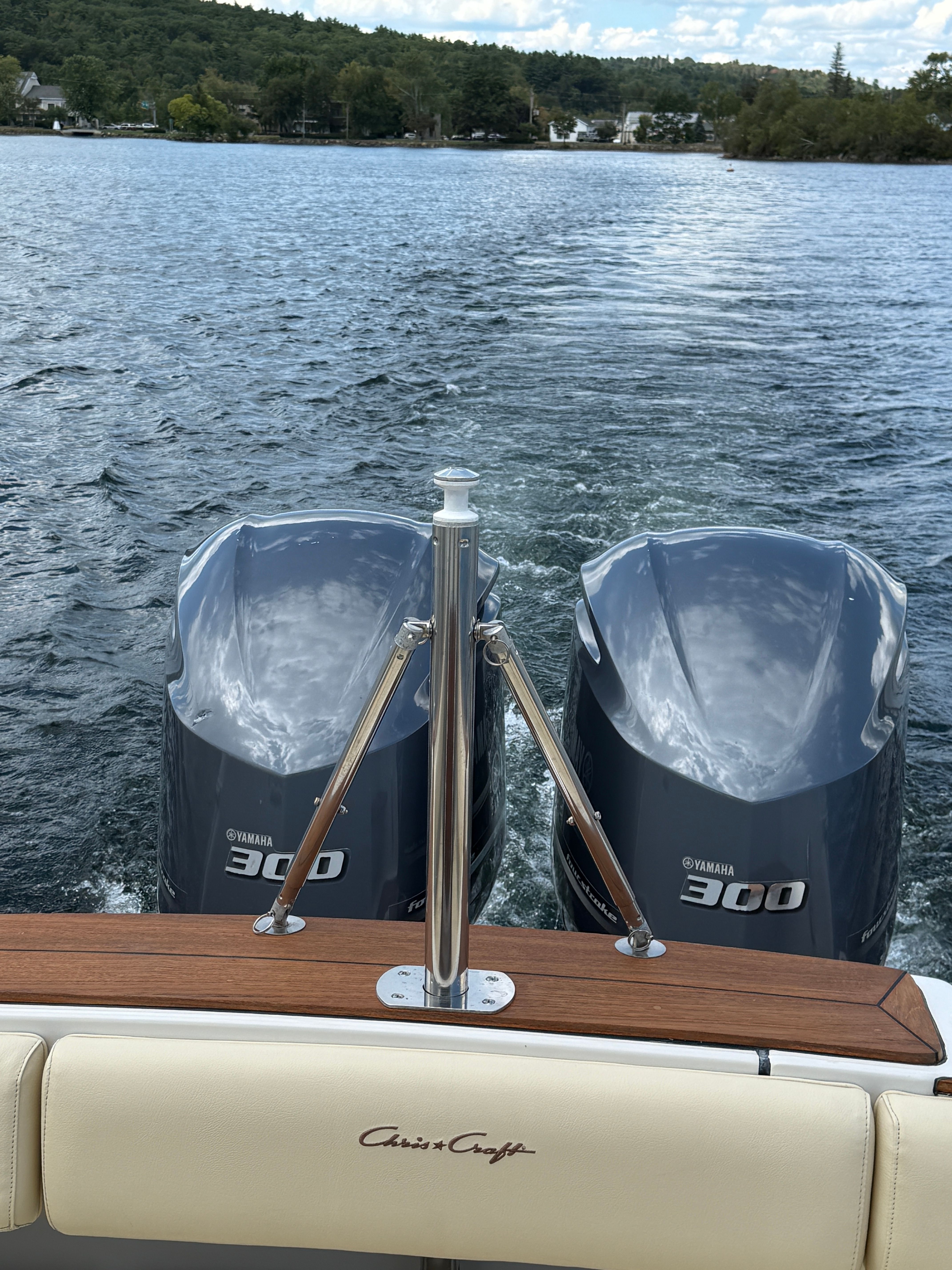 2014 Chris-Craft Catalina 29 Sun Tender - 15