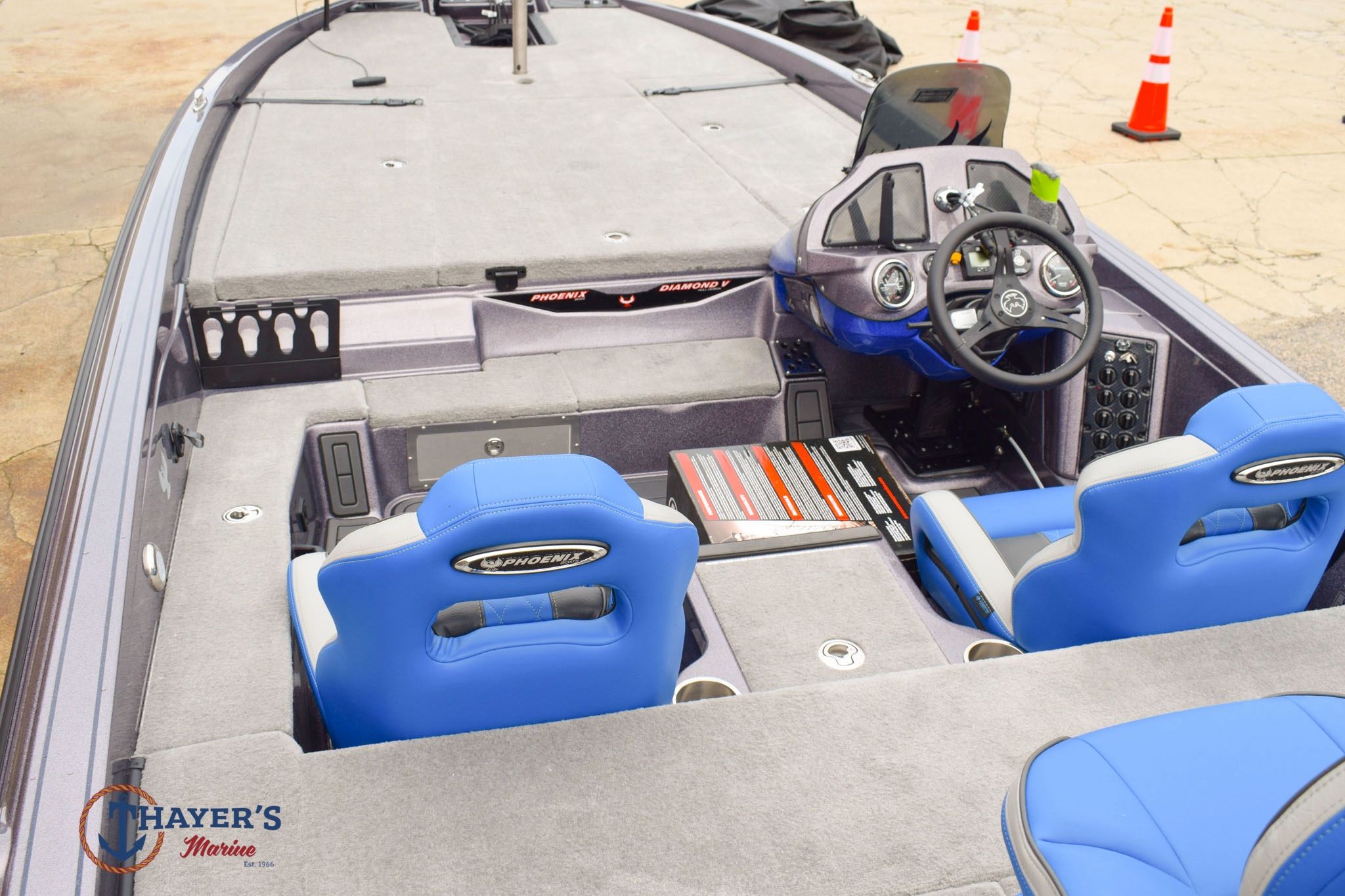 2026 Phoenix Bass Boats 921 Elite X - 22