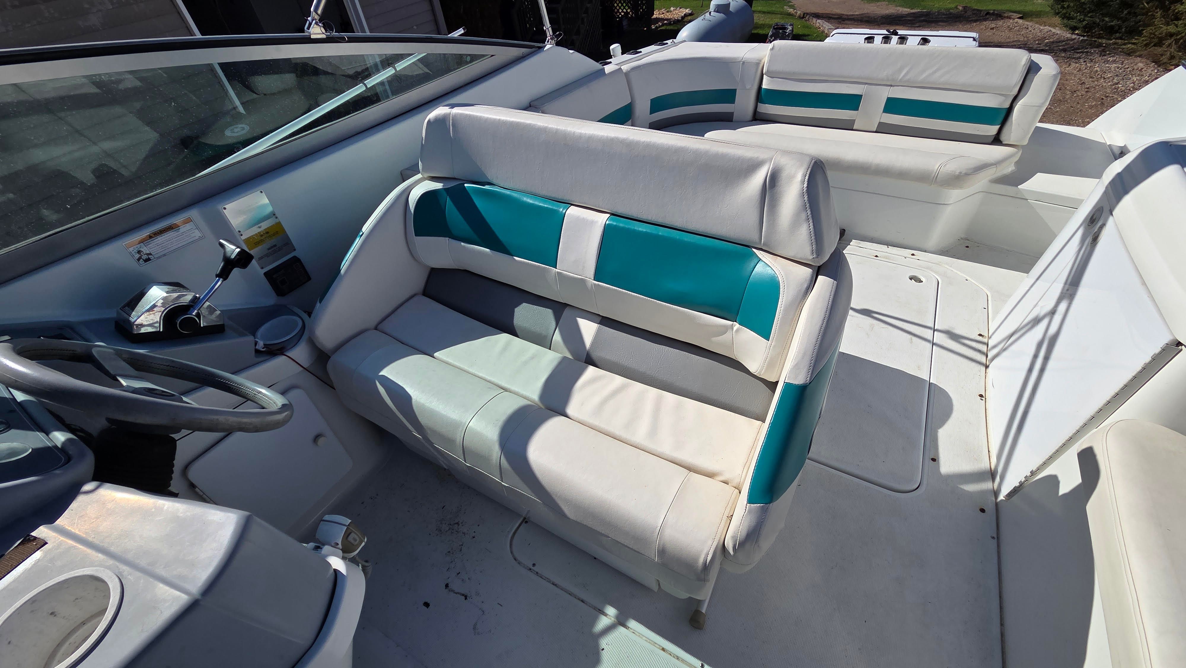 1997 Formula 280 Sun Sport - 20