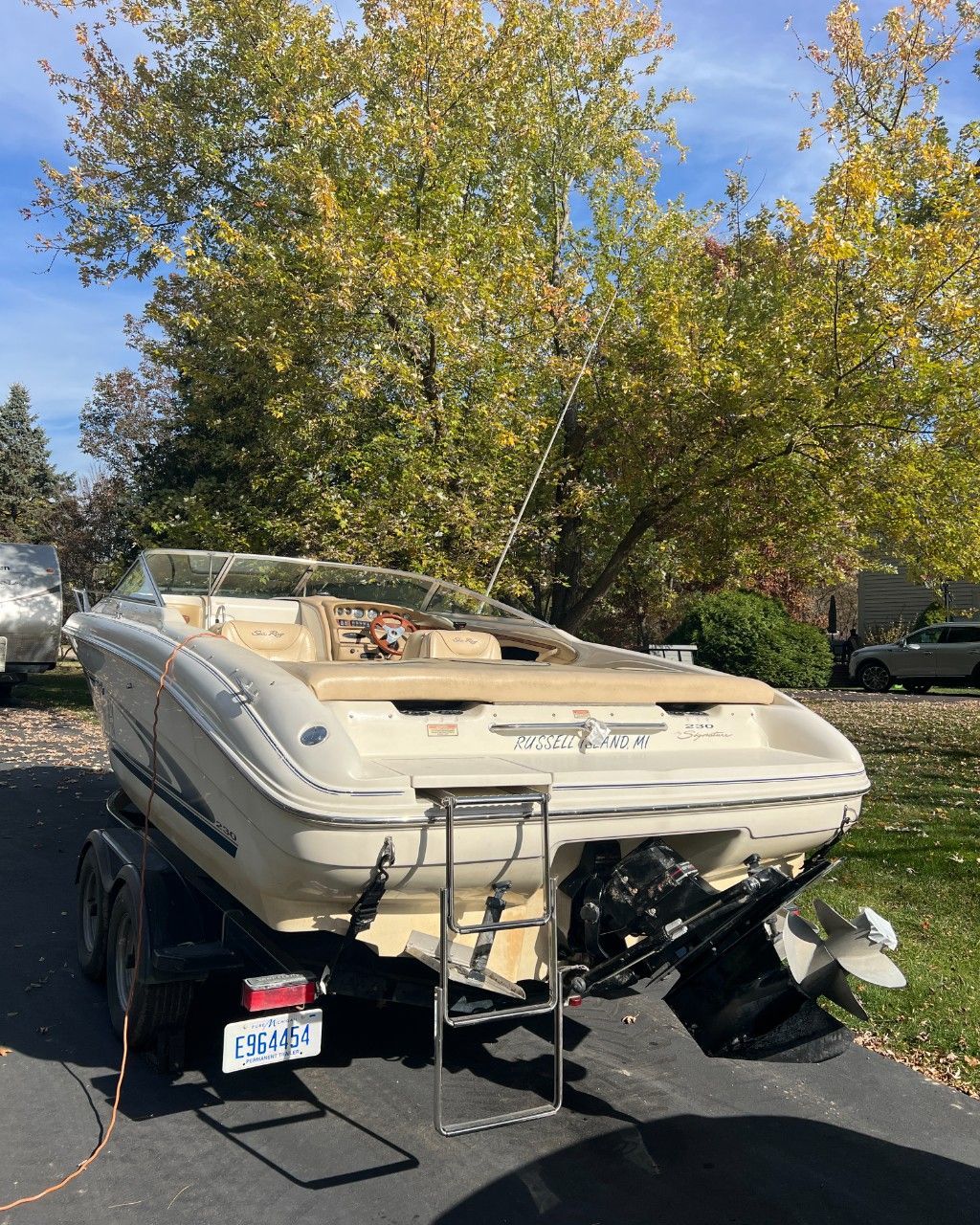 1999 Sea Ray 230 Overnighter - 42