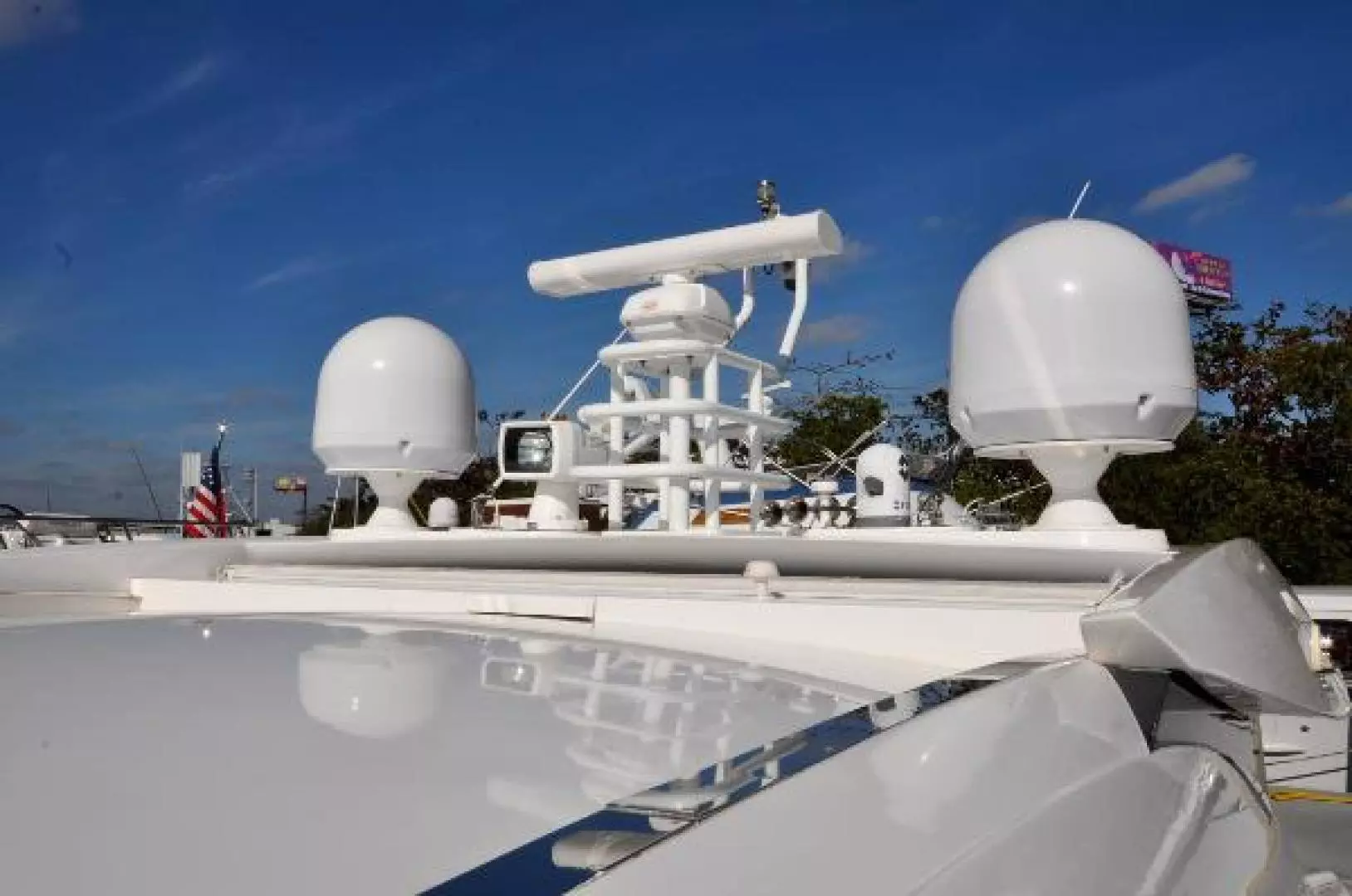 2006 Sunseeker Predator - Image 10