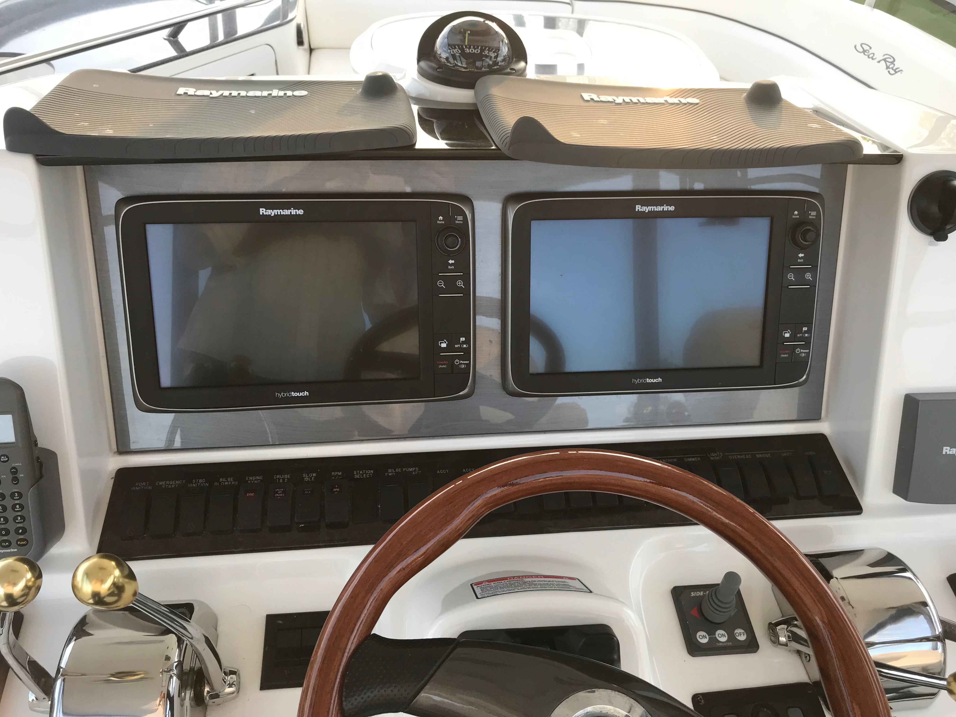 2005 Sea Ray 500 Sedan Bridge - 13