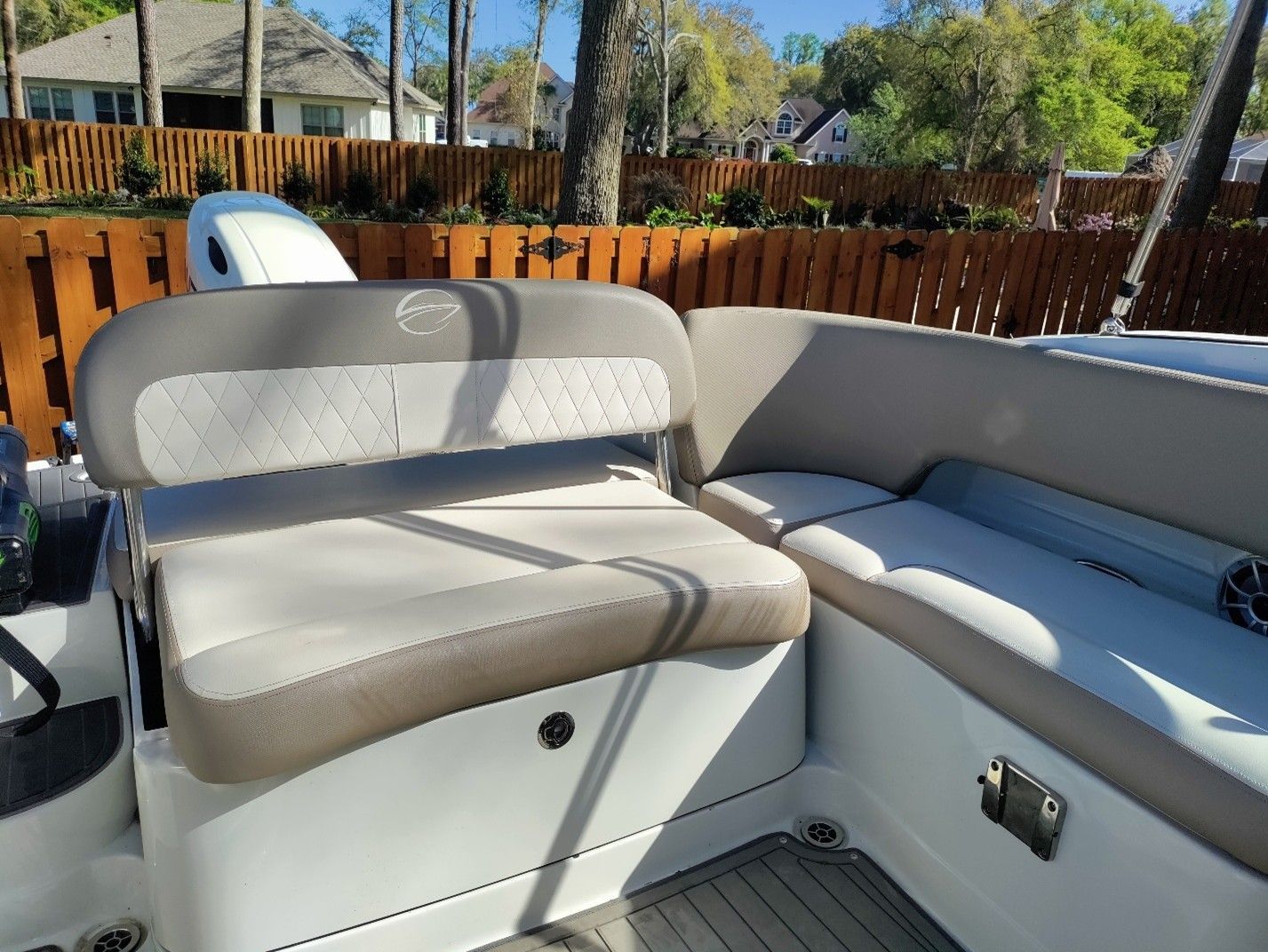 2018 Crownline Eclipse E23 XS - 37