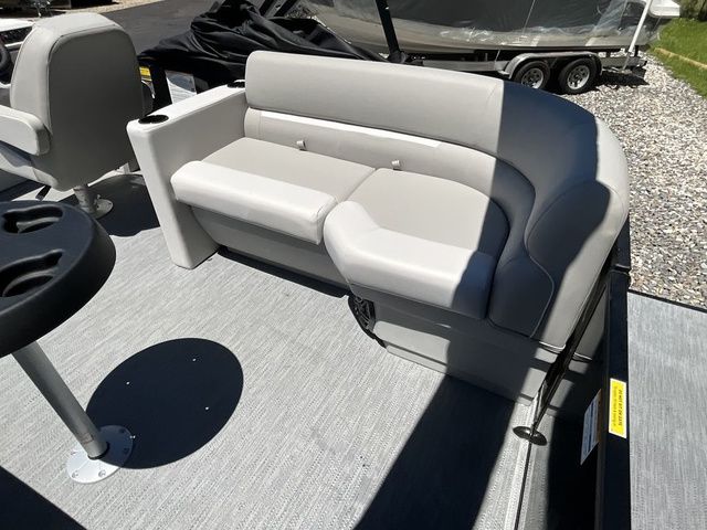 2026 Godfrey Marine Xperience 2286 SBX Sport Tube 27 In. Package - 7