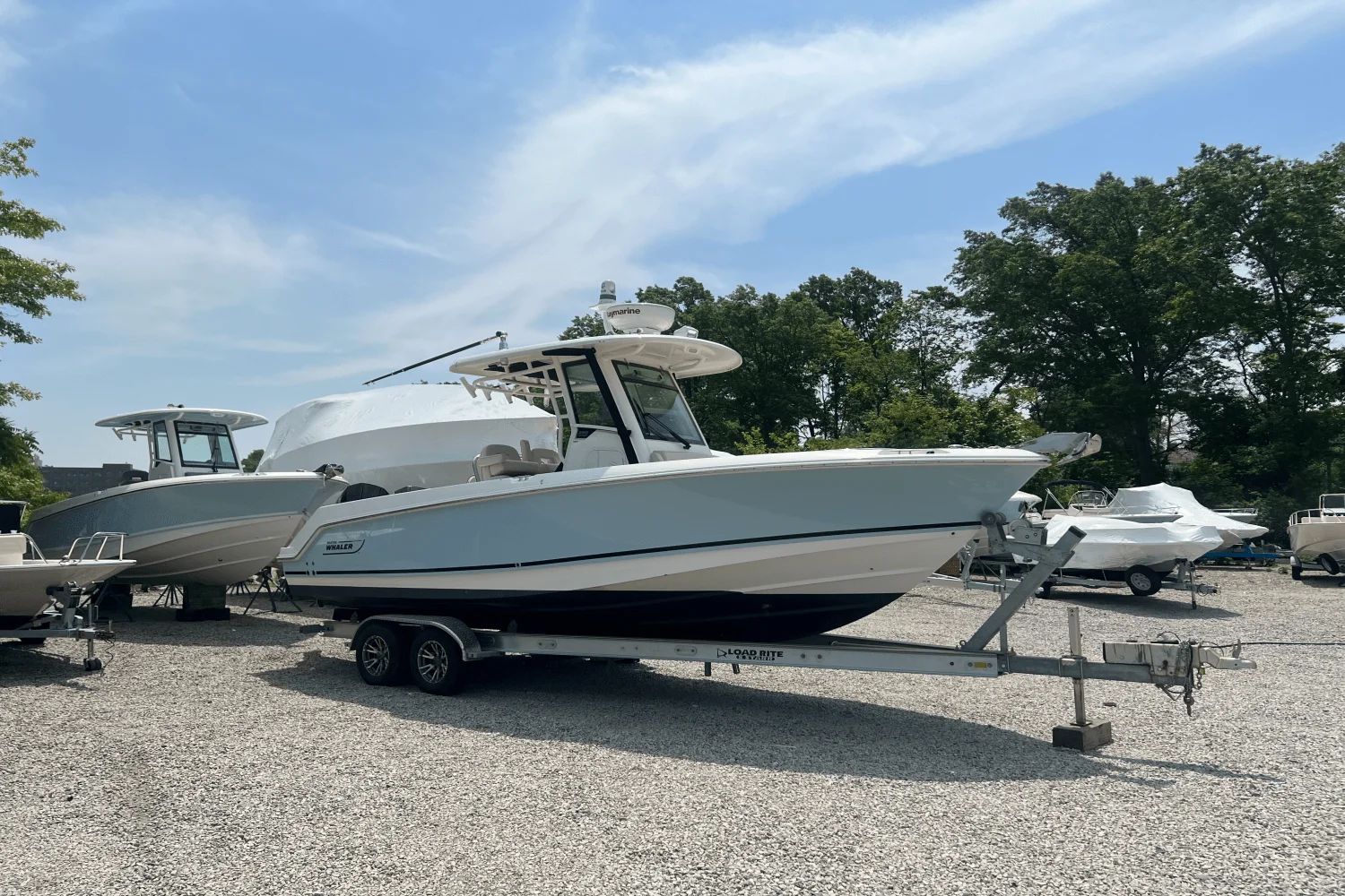 2022 Boston Whaler 250 Outrage