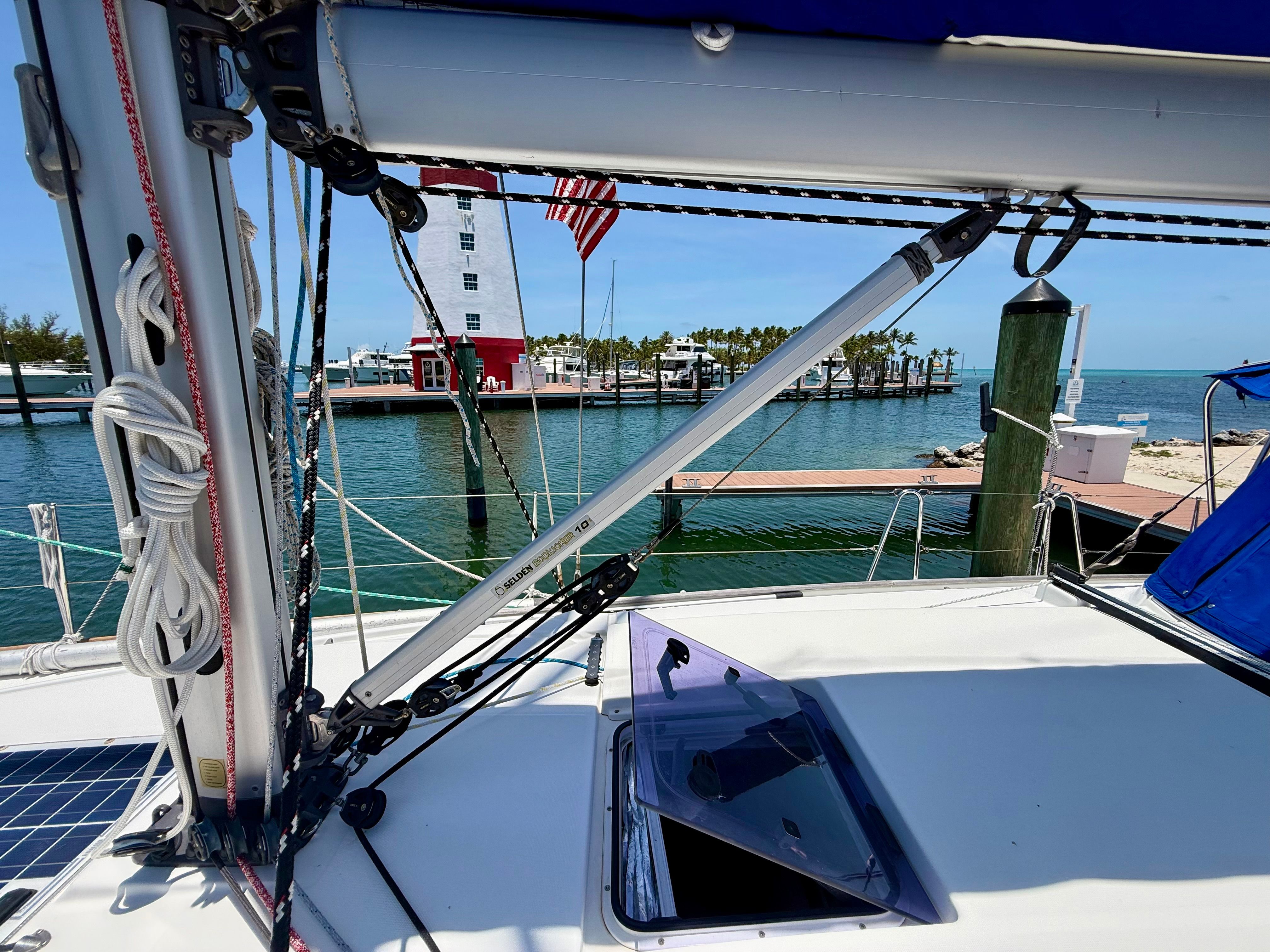 2018 Jeanneau Sun Odyssey 389 - 21
