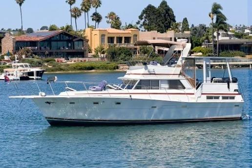 1980 Viking 43 Convertible