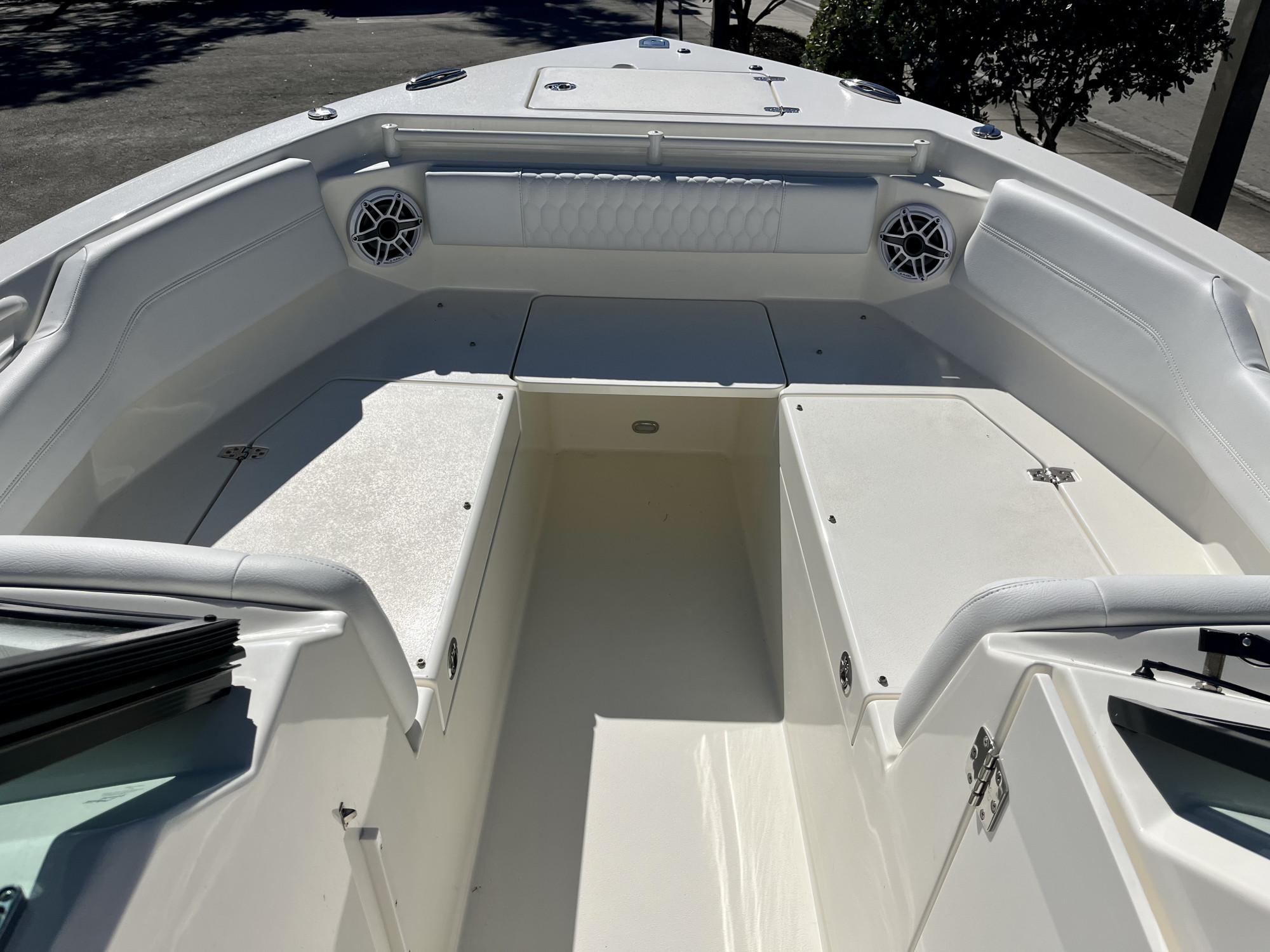 2025 Cobia 240 Dual Console - 21