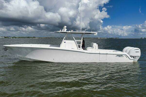 2018 Invincible 36 Open Fisherman