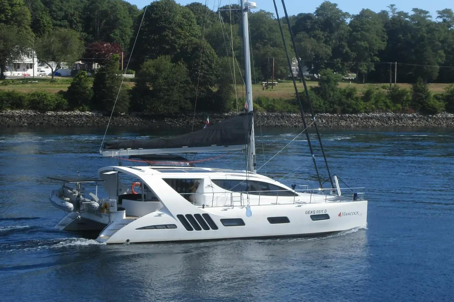 2019 Xquisite Yachts X5