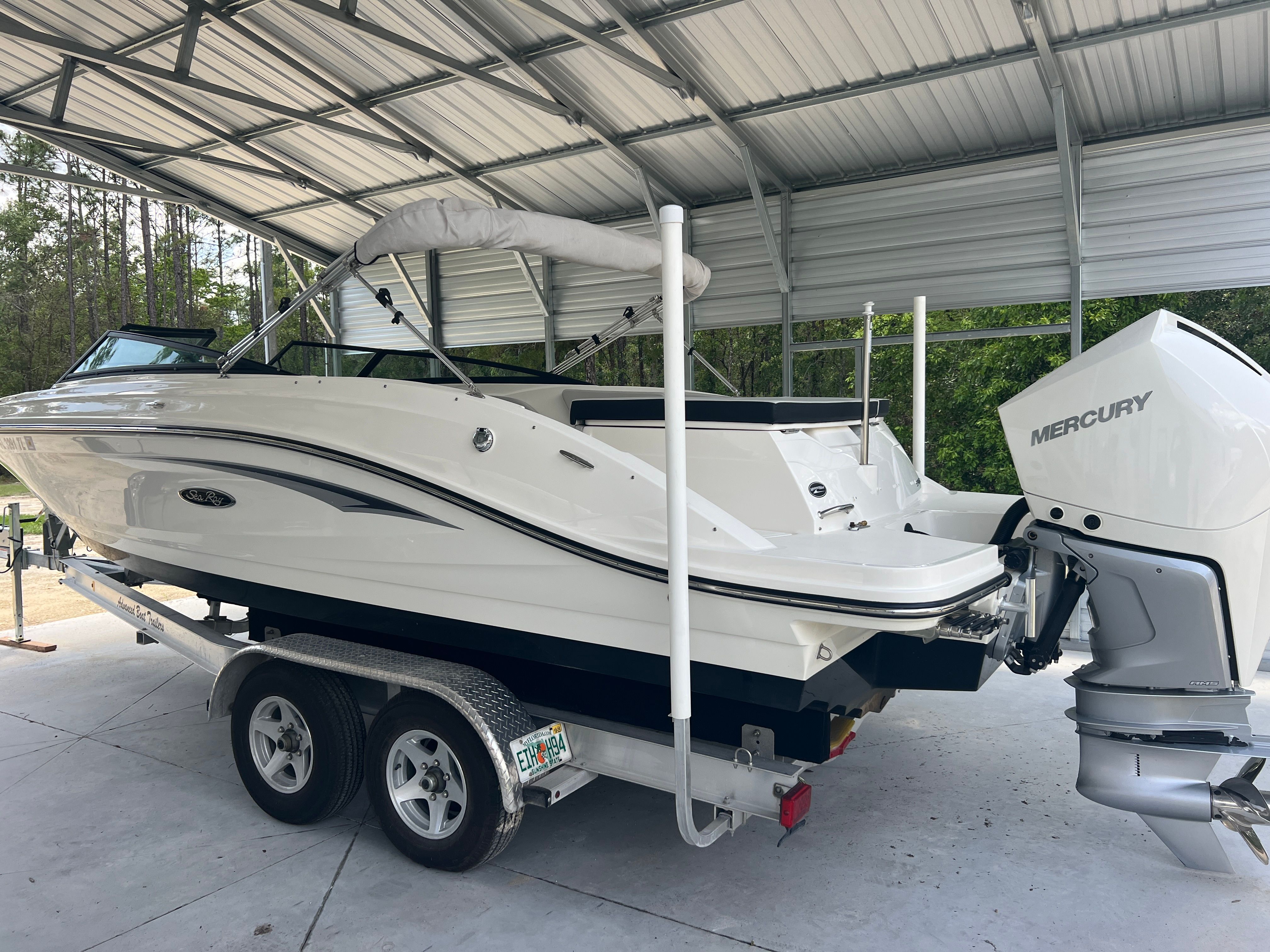 2023 Sea Ray SPX 230 - 8