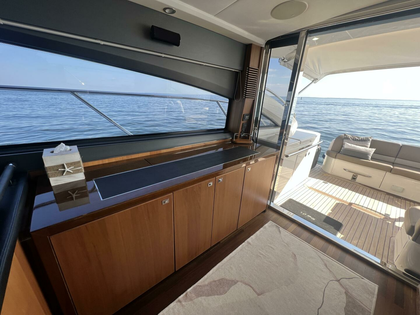 2015 Princess V52 - Image 8
