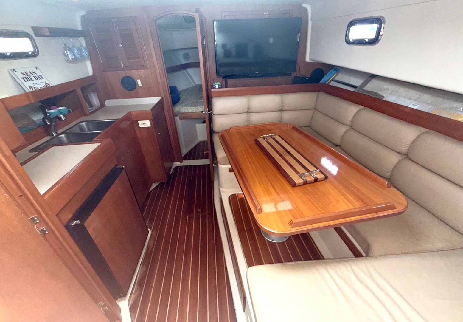 2003 Mainship 34' Pilot - Image 15