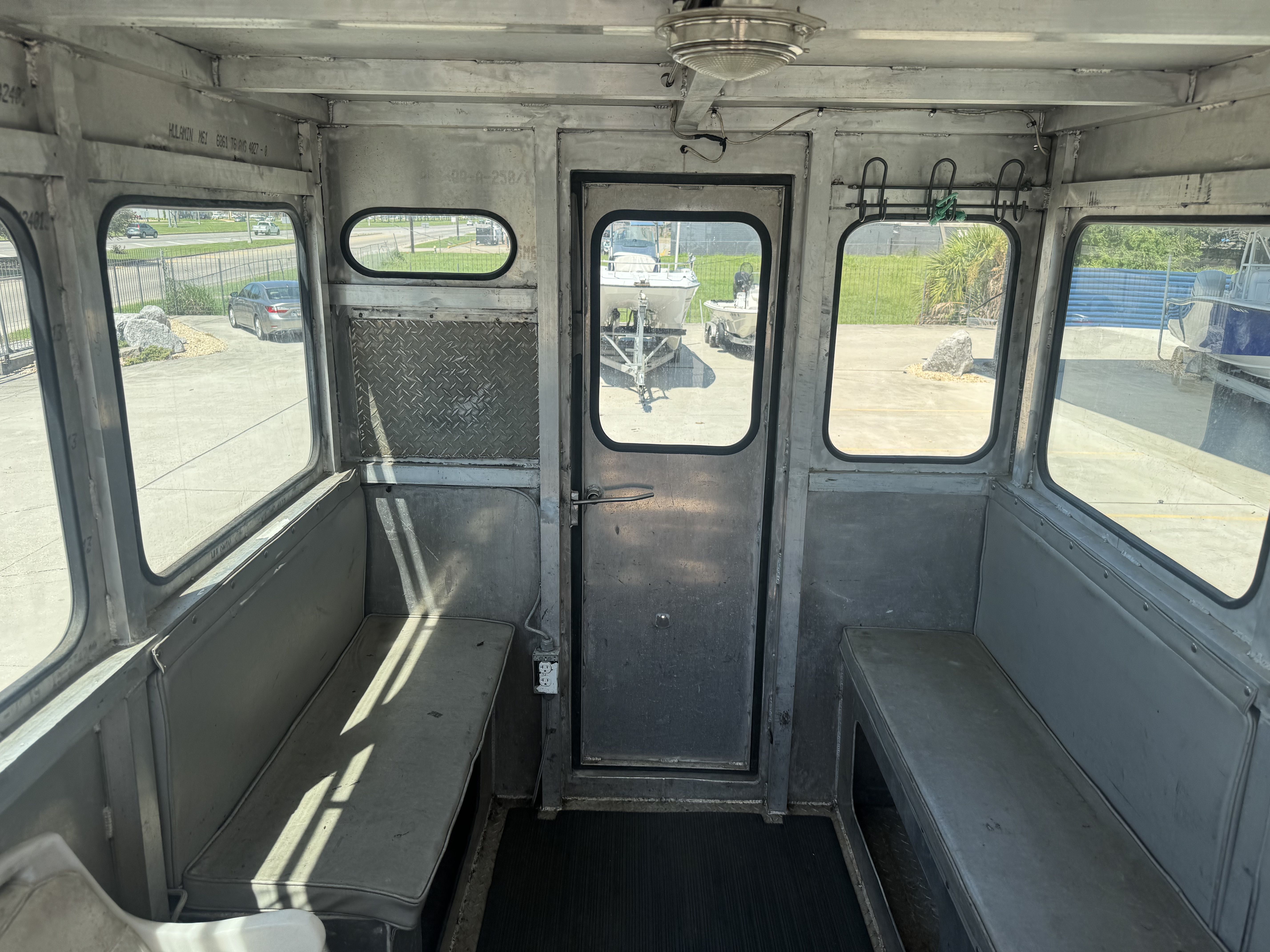 2010 Custom Aluminum 33 Work Boat - 8