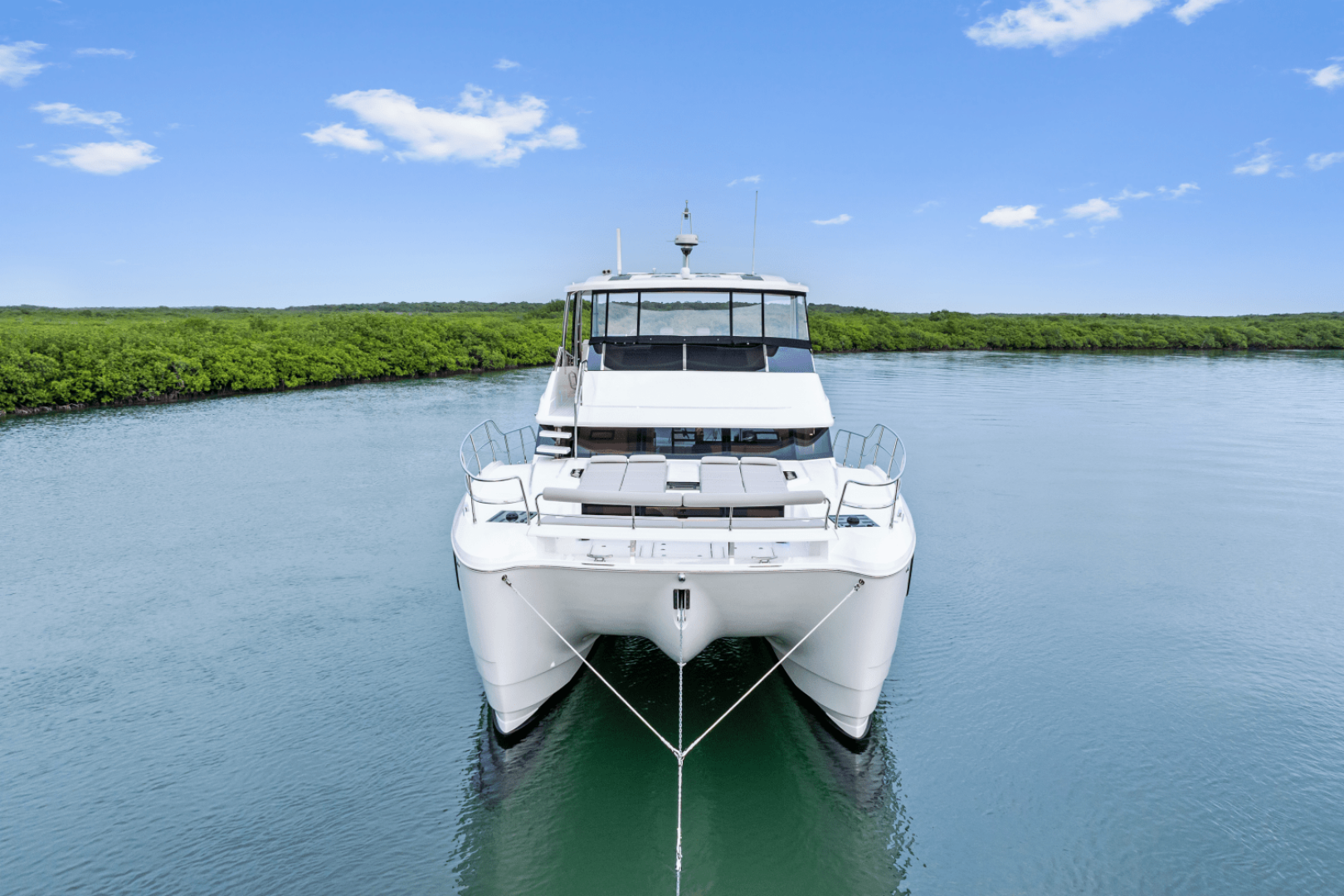 2026 Aquila 50 Yacht - Image 19