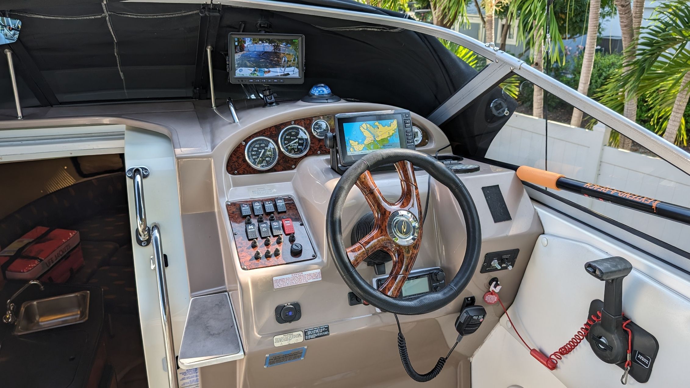 2003 Regal Commodore 2765 - 3