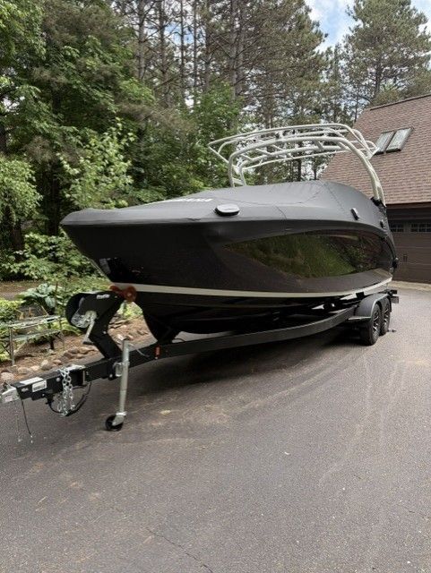 2024 Yamaha Boats 252SD - 5