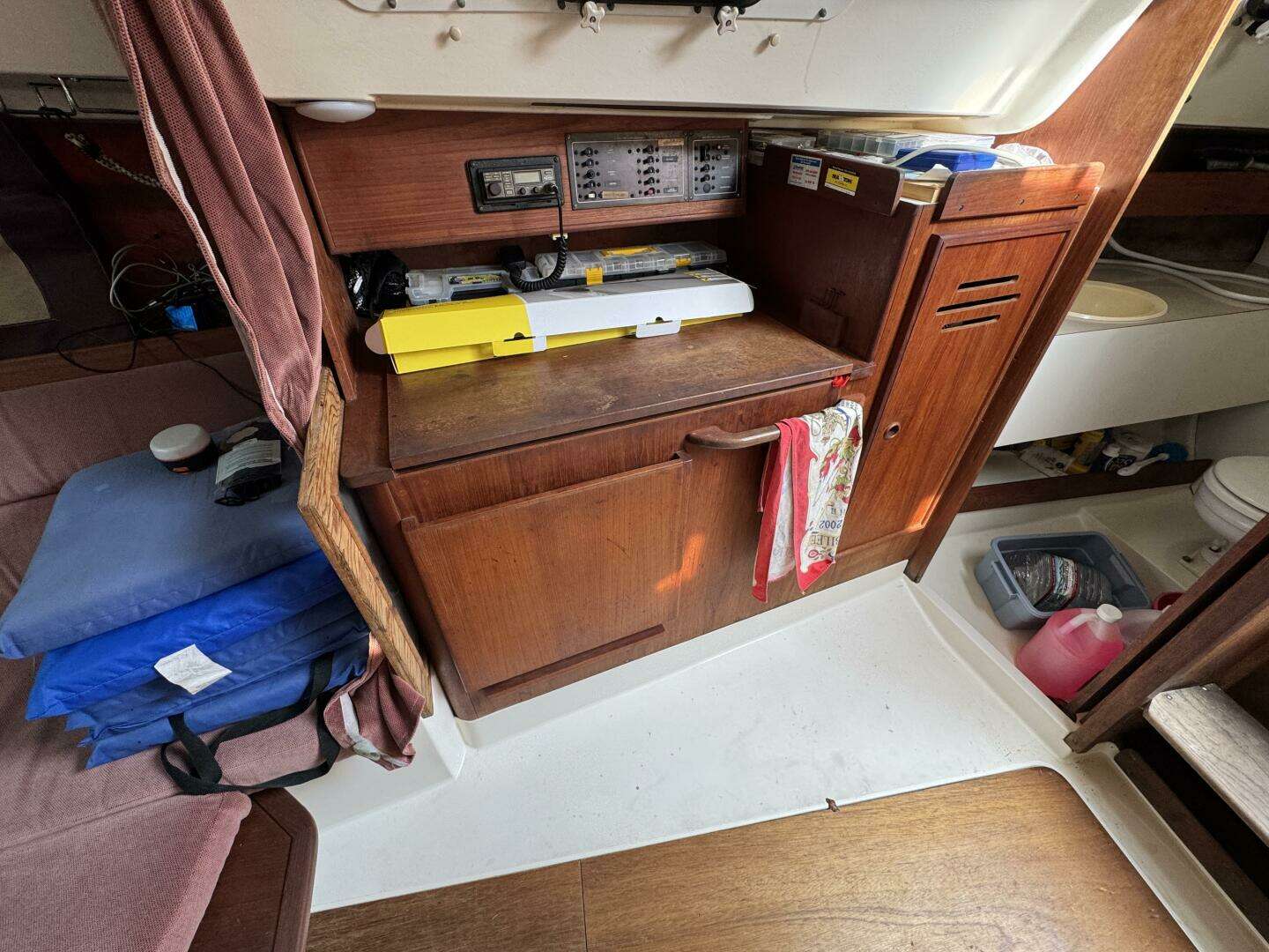1987 Pearson 27 - Image 23