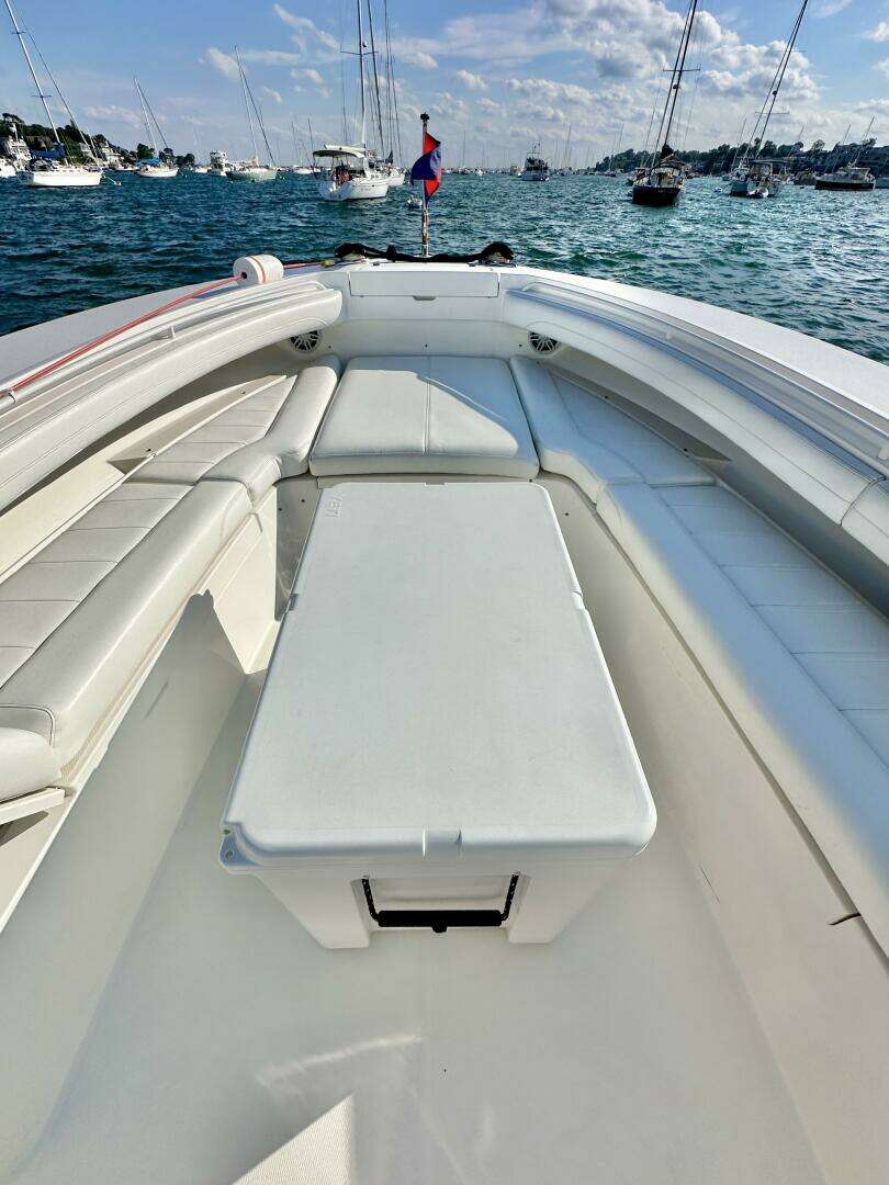 2021 Regulator 34SS - Image 25