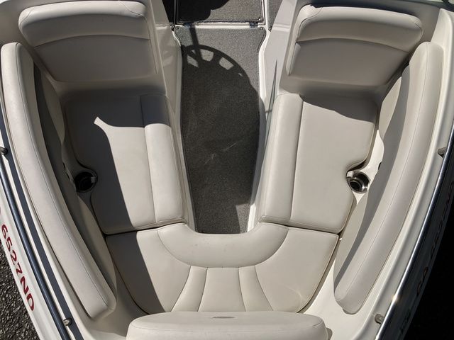 2008 Chaparral 204 - 16