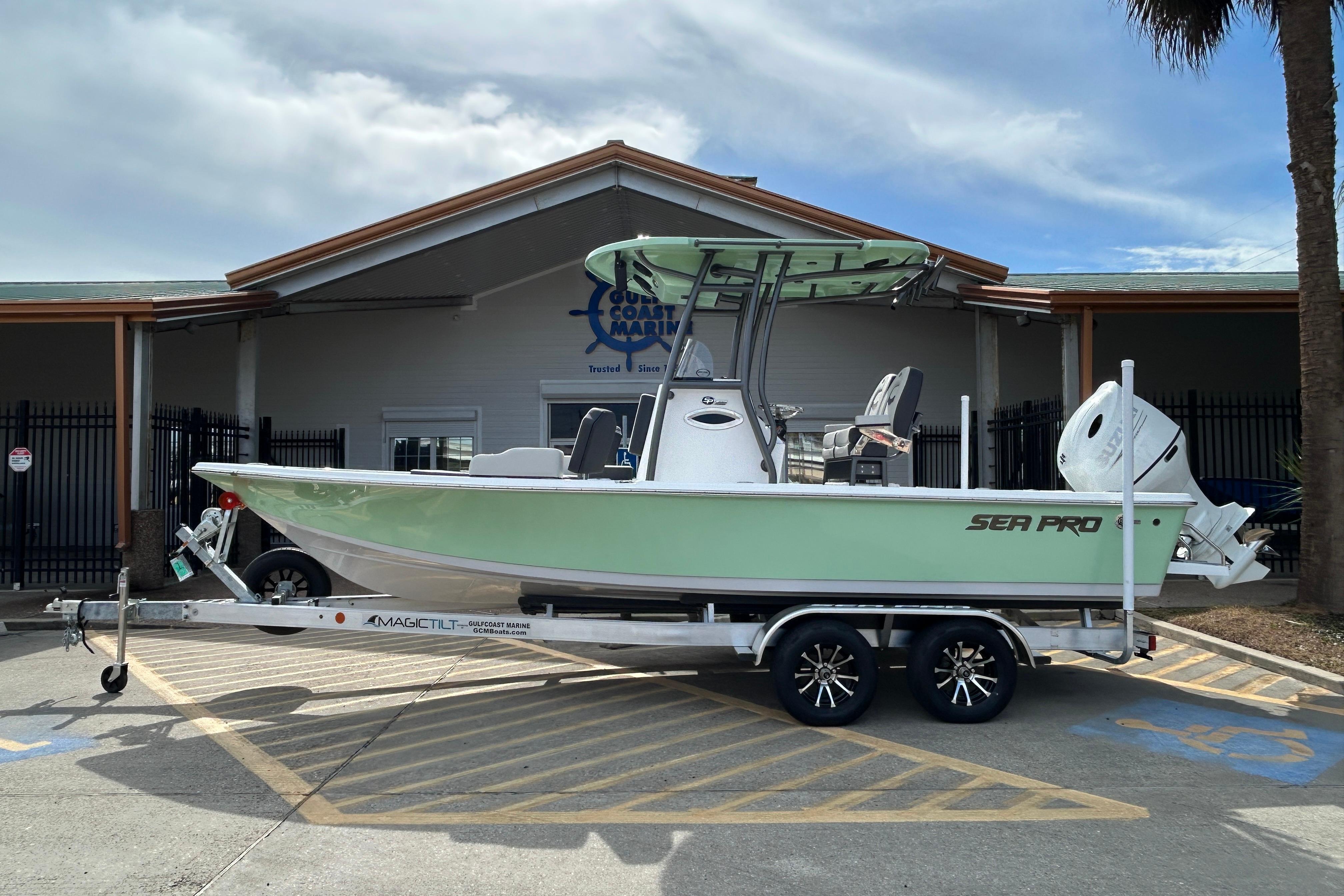 2026 Sea Pro 230 Bay