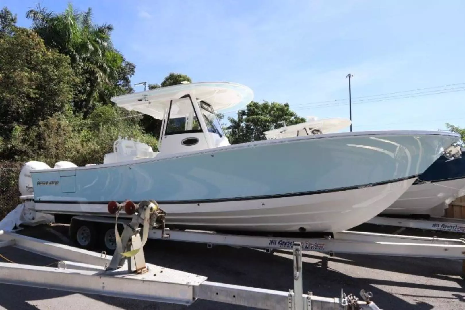 2020 Regulator — - Image 8